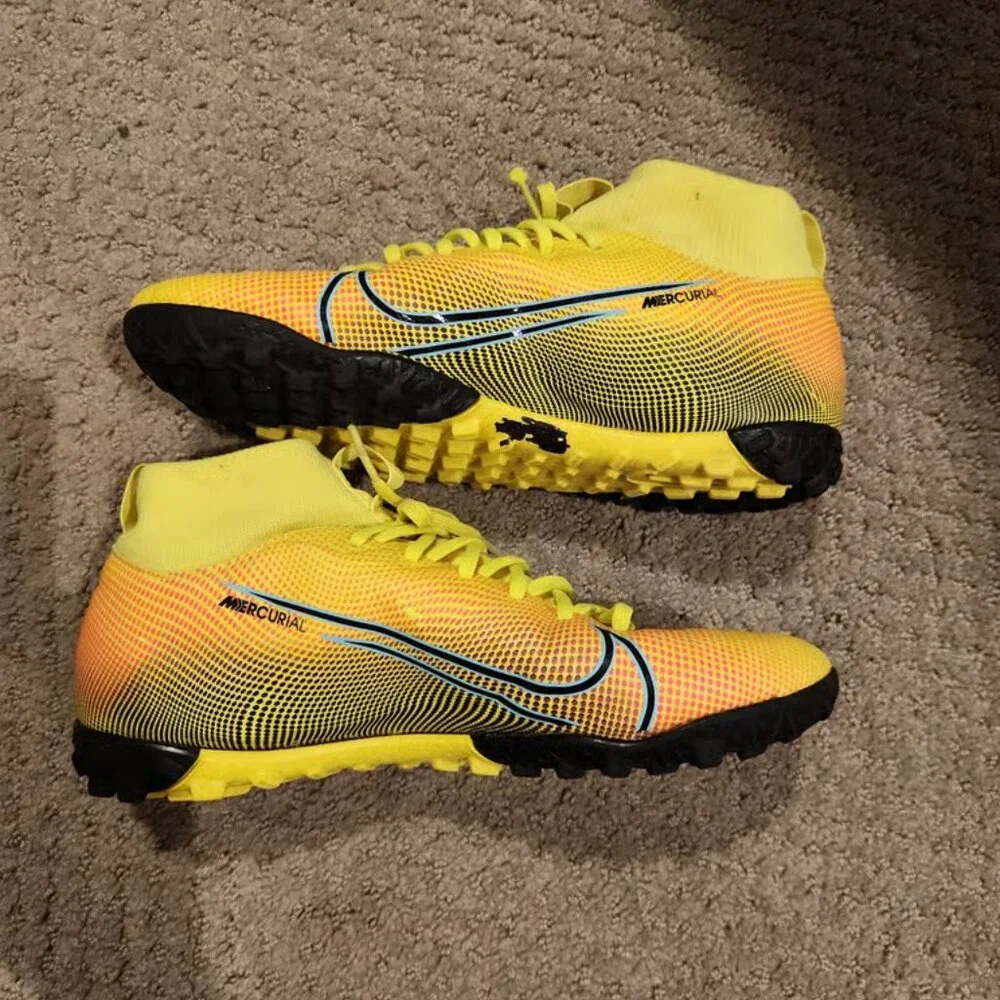 Nike Superfly 7 Club MDS FG/MG Jr Soccer cleat 5.5 Lemon Black/Black-Aurora Gree